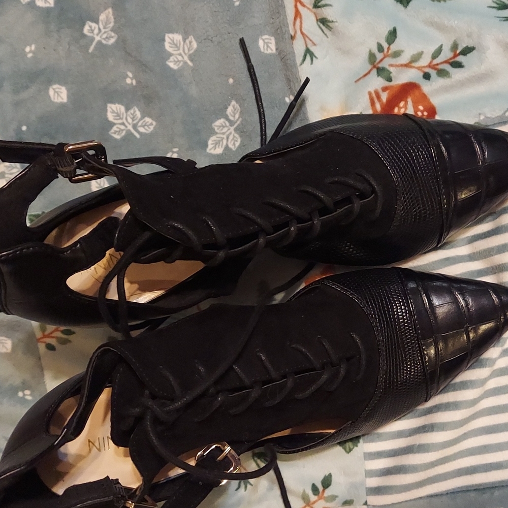 Nine west